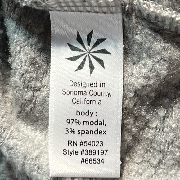 Athleta EUC v neck gray and black sleeveless sweatshirt dress. Size small - Picture 3 of 5